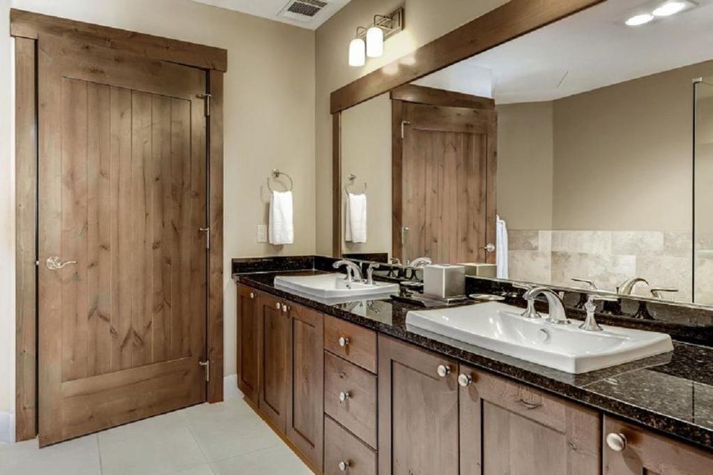 One Ski Hill Place Breckenridge Ruang foto