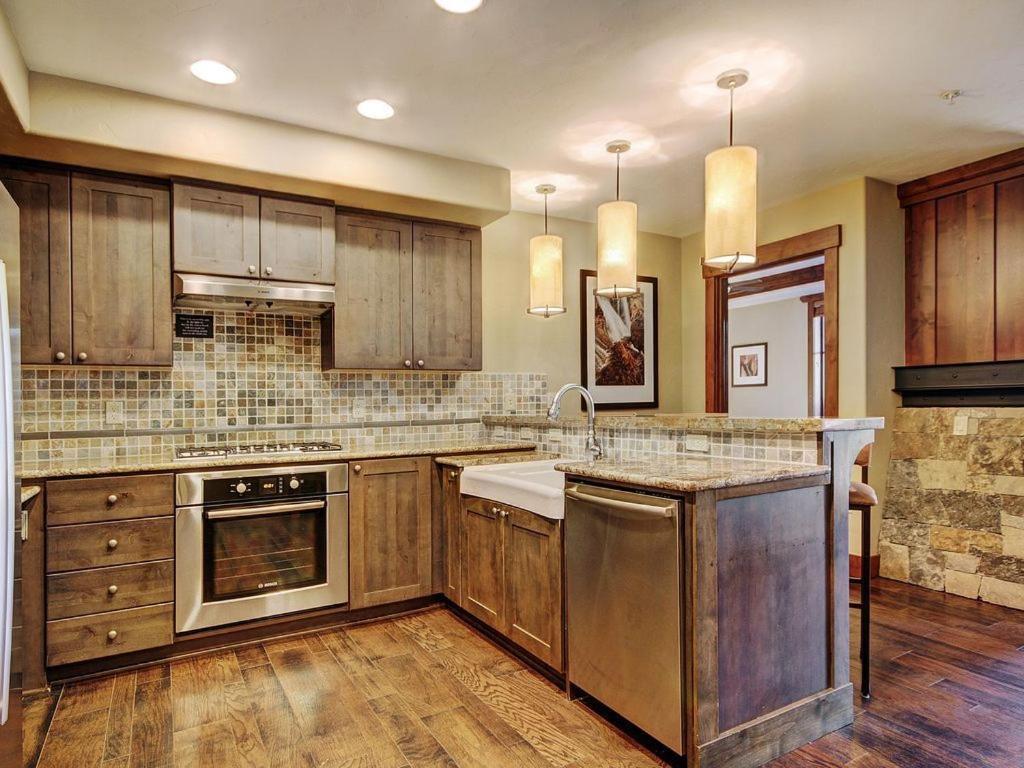 One Ski Hill Place Breckenridge Ruang foto