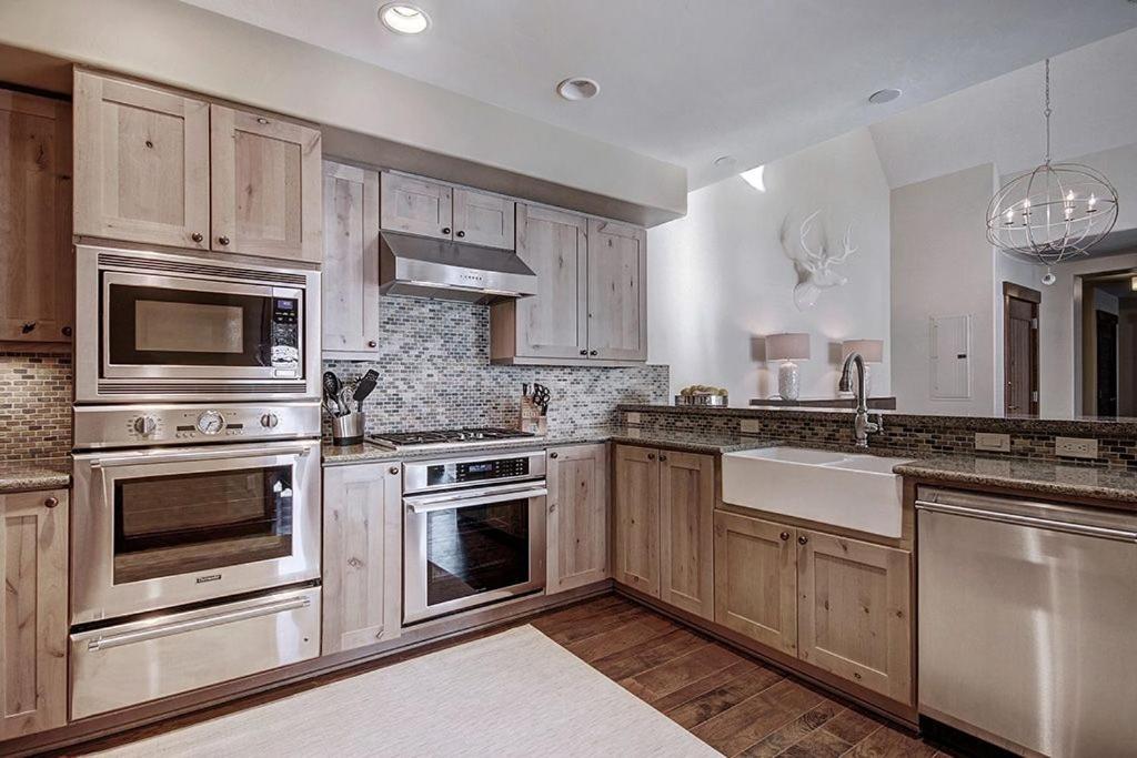 One Ski Hill Place Breckenridge Ruang foto