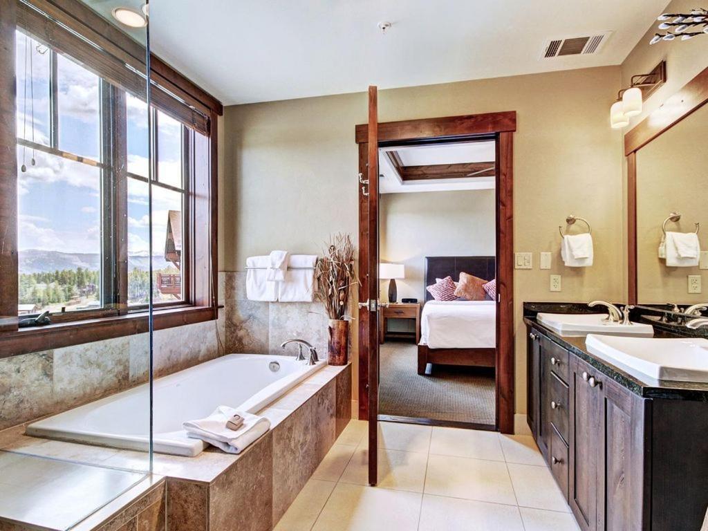 One Ski Hill Place Breckenridge Ruang foto